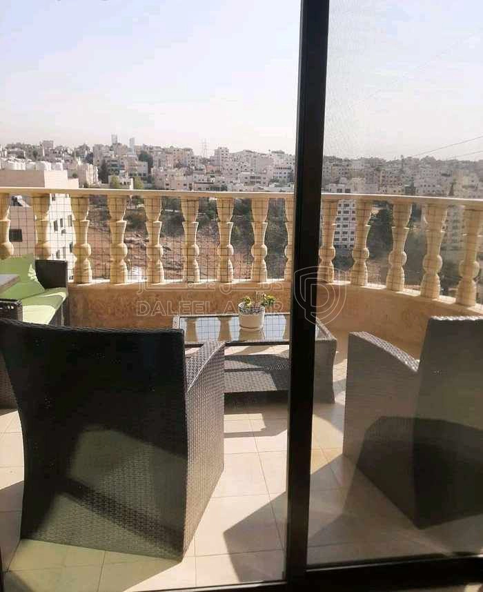 شقة في عمان حي الكرسي شقة طابق اخير للبيع - 259,000 دأ - صورة 1