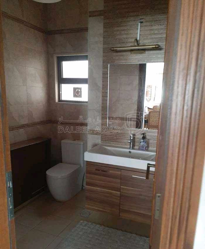 شقة في عمان حي الكرسي شقة طابق اخير للبيع - 259,000 دأ - صورة 1