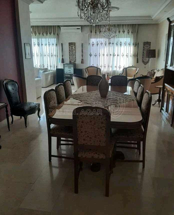 شقة في عمان حي الكرسي شقة طابق اخير للبيع - 259,000 دأ - صورة 1