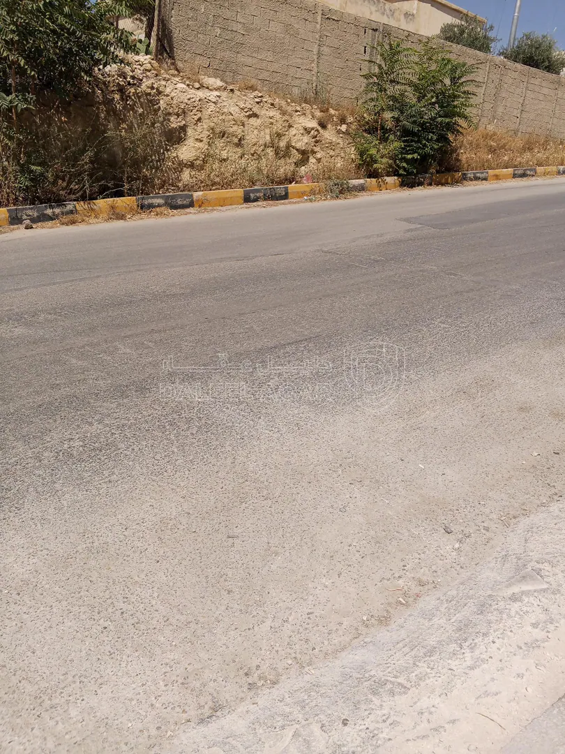 أرض في 722م سكن ج ناعور وادي الكبرى بسعر مغري - 70,000 دأ - صورة 2
