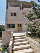 مبنى في عماره  ثلاث طوابق مستقل  - 140,000 دأ - صورة NaN