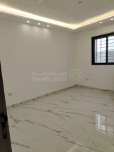 شقة في شقة ارضية 188م في طريق المطار مع ترس 90م - 89,000 دأ - صورة NaN
