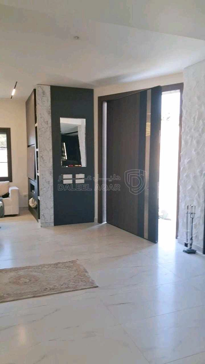 فيلا/منزل في شفابدران بالقرب من مزارع مهيار  - 270,000 دأ - صورة 1