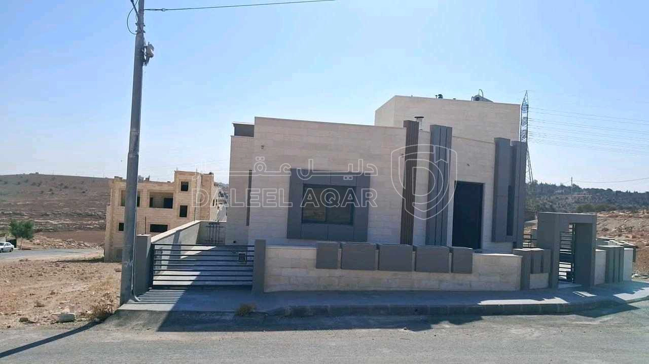 فيلا/منزل في شفابدران بالقرب من مزارع مهيار  - 270,000 دأ - صورة 1
