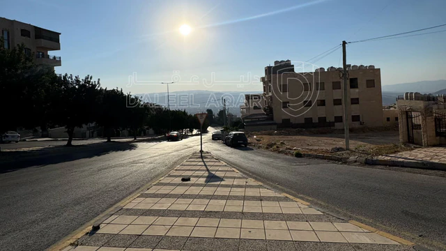 أرض في ابو نصير بجانب دوار الروابدة  - 105,000 دأ - صورة NaN