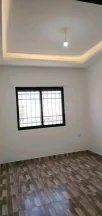 شقة في عمان دوار الزهور  - 65,000 دأ - صورة NaN