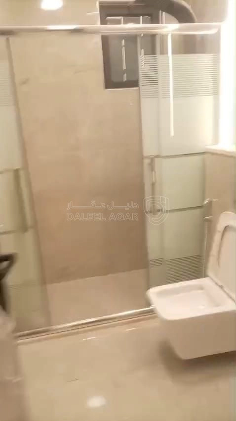 شقة في خلف جامعه البتراء - 107,000 دأ - صورة 1