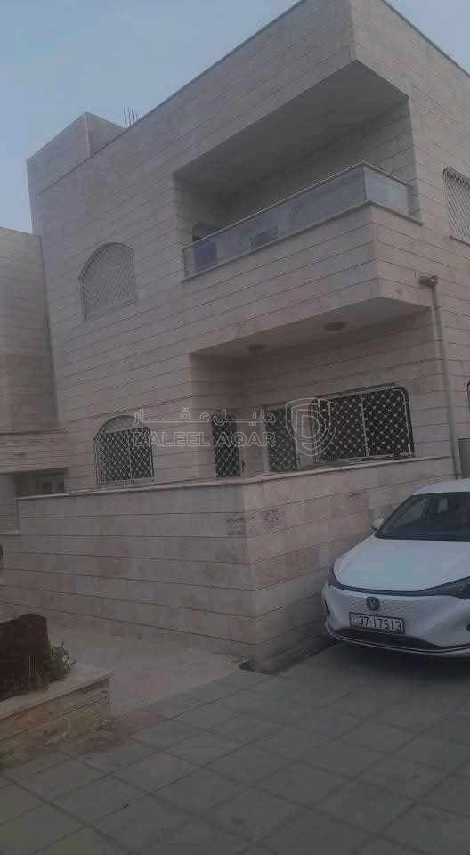 شقة في البنيات شارع الاشعاع عماره  9 - 70,000 دأ - صورة 1