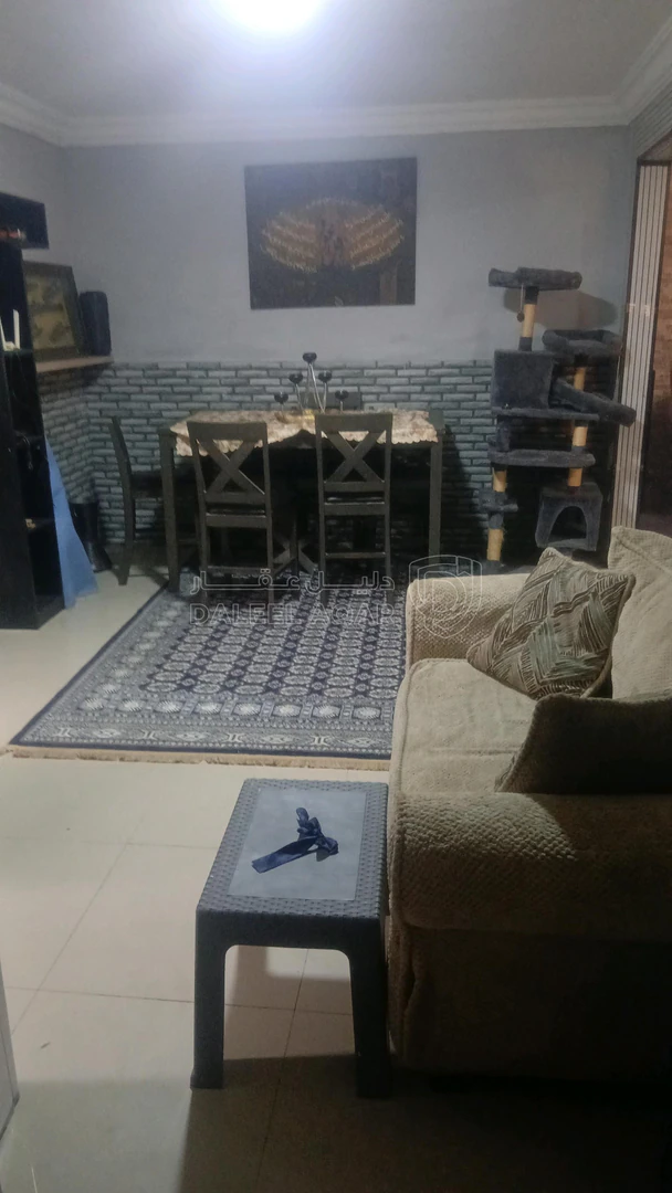 شقة في ابو نصير خلف الأكاديمية البحريه  - 65,000 دأ - صورة 1