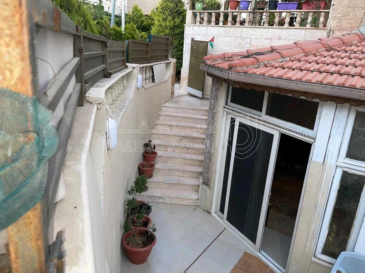 شقة في ضاحية الرشيد بالقرب من نادي ضباط الدفاع المدني  - 85,000 دأ - صورة 1