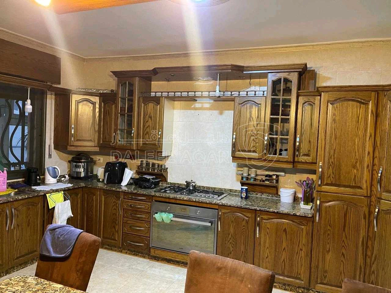 شقة في ضاحية الرشيد بالقرب من نادي ضباط الدفاع المدني  - 85,000 دأ - صورة 1