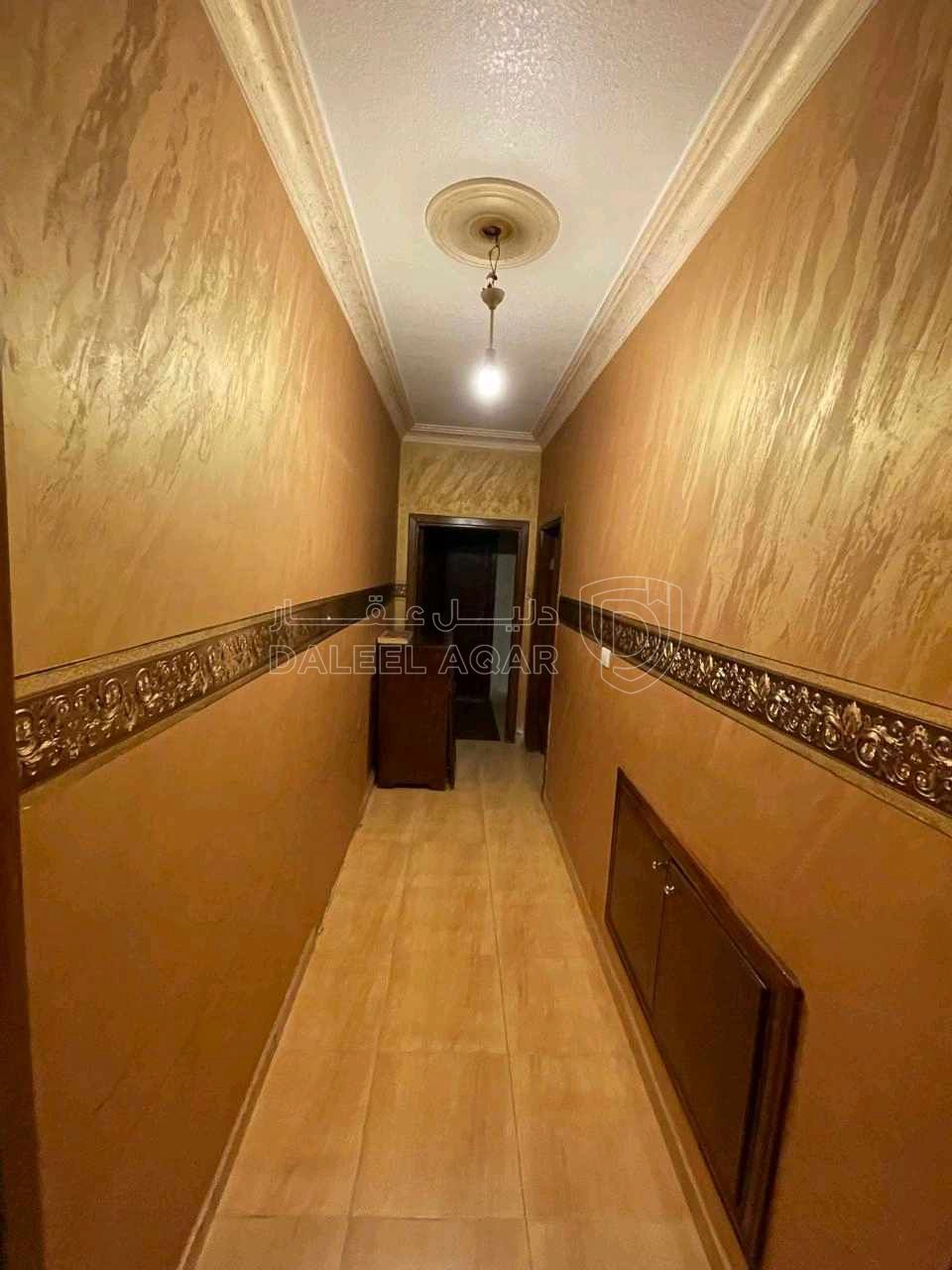 شقة في ضاحية الرشيد بالقرب من نادي ضباط الدفاع المدني  - 85,000 دأ - صورة 1