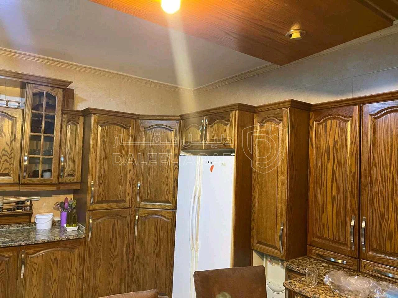 شقة في ضاحية الرشيد بالقرب من نادي ضباط الدفاع المدني  - 85,000 دأ - صورة 1