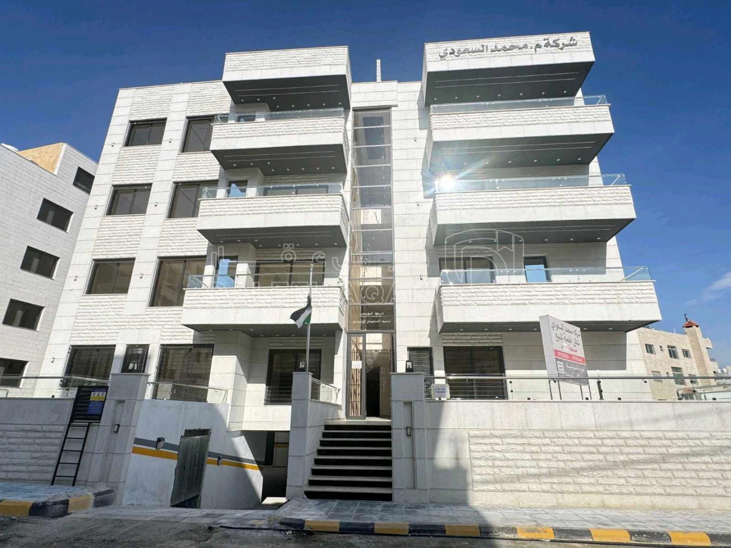 شقة في قرب دوار الشوابكة مرج الحمام - 85,000 دأ - صورة 1