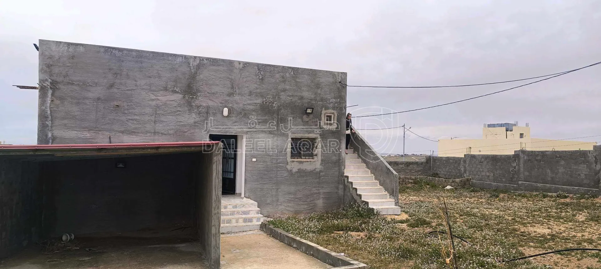 أرض في الطفيلة العيص صويميح - 50,000 دأ - صورة 1