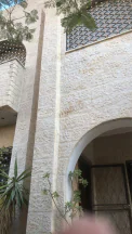 شقة في شقة واسعة فاخرة للبيع في الجبل الاخضر جرش - 75,000 دأ - صورة NaN