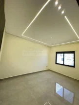 شقة في تبعد 2.5 كم عن شارع المطار - 57,000 دأ - صورة NaN
