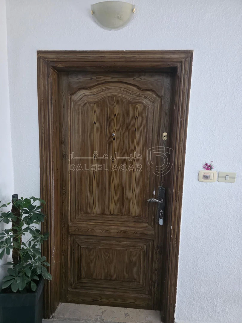 شقة في الجبيهة ش.الرضوان/مسجد الحاج عبد الكريم السكافي - 63,400 دأ - صورة 1