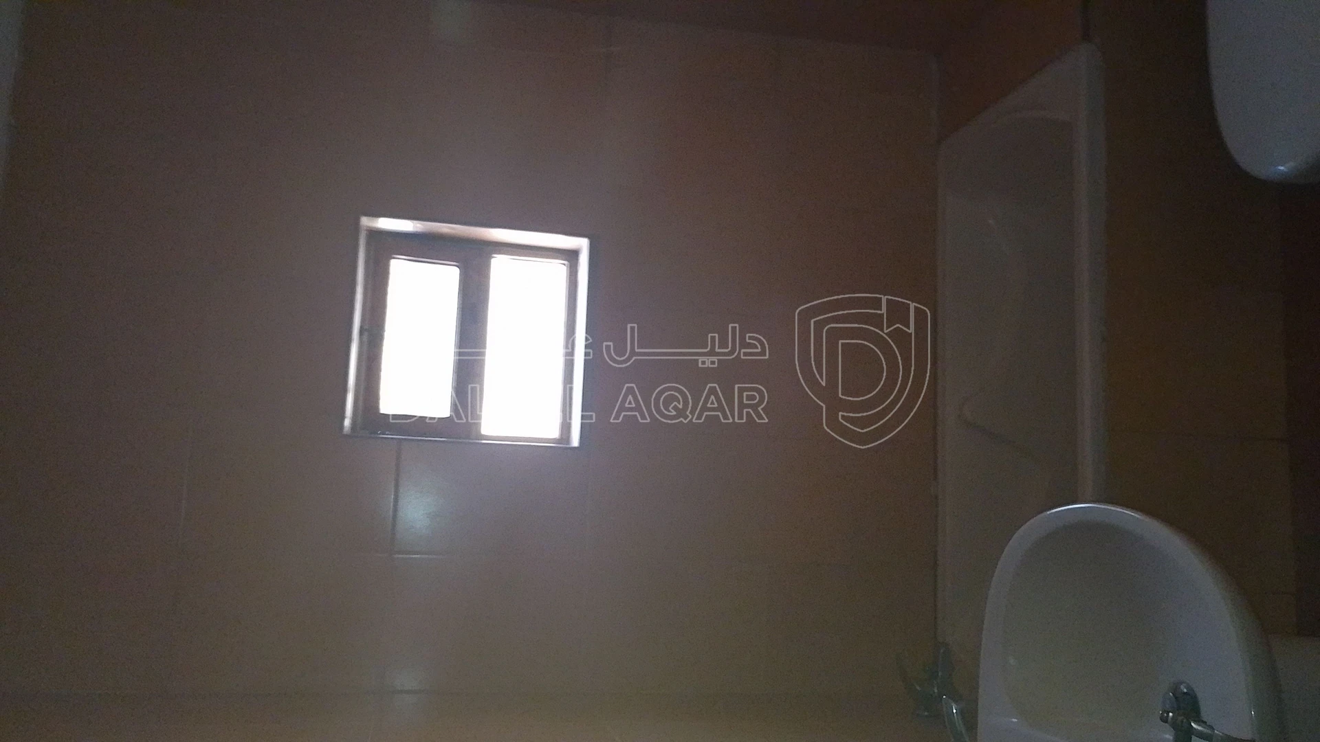 شقة في مطعم الرملة ( للفلافل والحمص ) - 35,000 دأ - صورة 1
