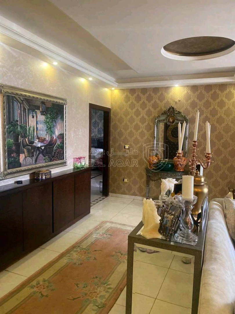 شقة في ( حي المهندسين ) بين الياسمين وحي الصاحبه - 105,000 دأ - صورة 1