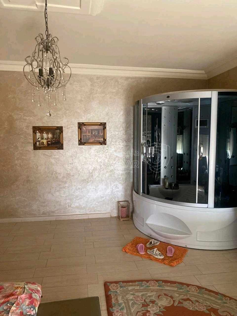 شقة في ( حي المهندسين ) بين الياسمين وحي الصاحبه - 105,000 دأ - صورة 1