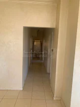 شقة في جبل الحسين  الشارع مقابل مستشفى الاستقلال ٢٠٠  - 38,000 دأ - صورة NaN