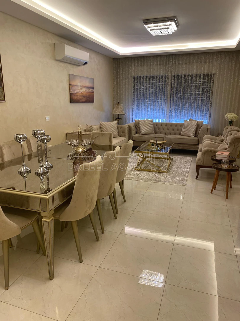 شقة في ام السماق شارع ميرزا وصفي  - 135,000 دأ - صورة 1