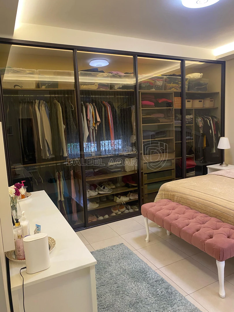 شقة في ام السماق شارع ميرزا وصفي  - 135,000 دأ - صورة 1