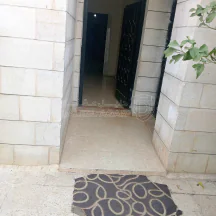 فيلا/منزل في بالقرب من مسجد عمر بن الخطاب  - 60,000 دأ - صورة NaN