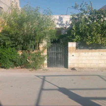 فيلا/منزل في بالقرب من مسجد عمر بن الخطاب  - 60,000 دأ - صورة NaN