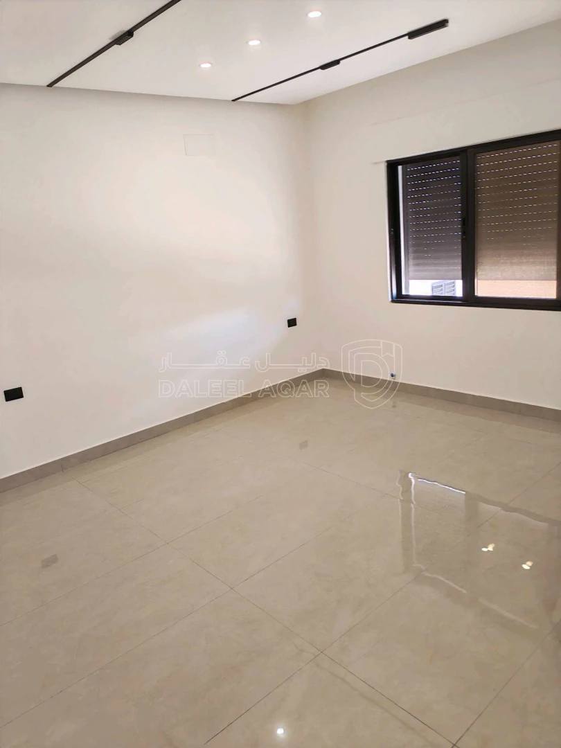 شقة في مدارس سنمار - 88,000 دأ - صورة 1