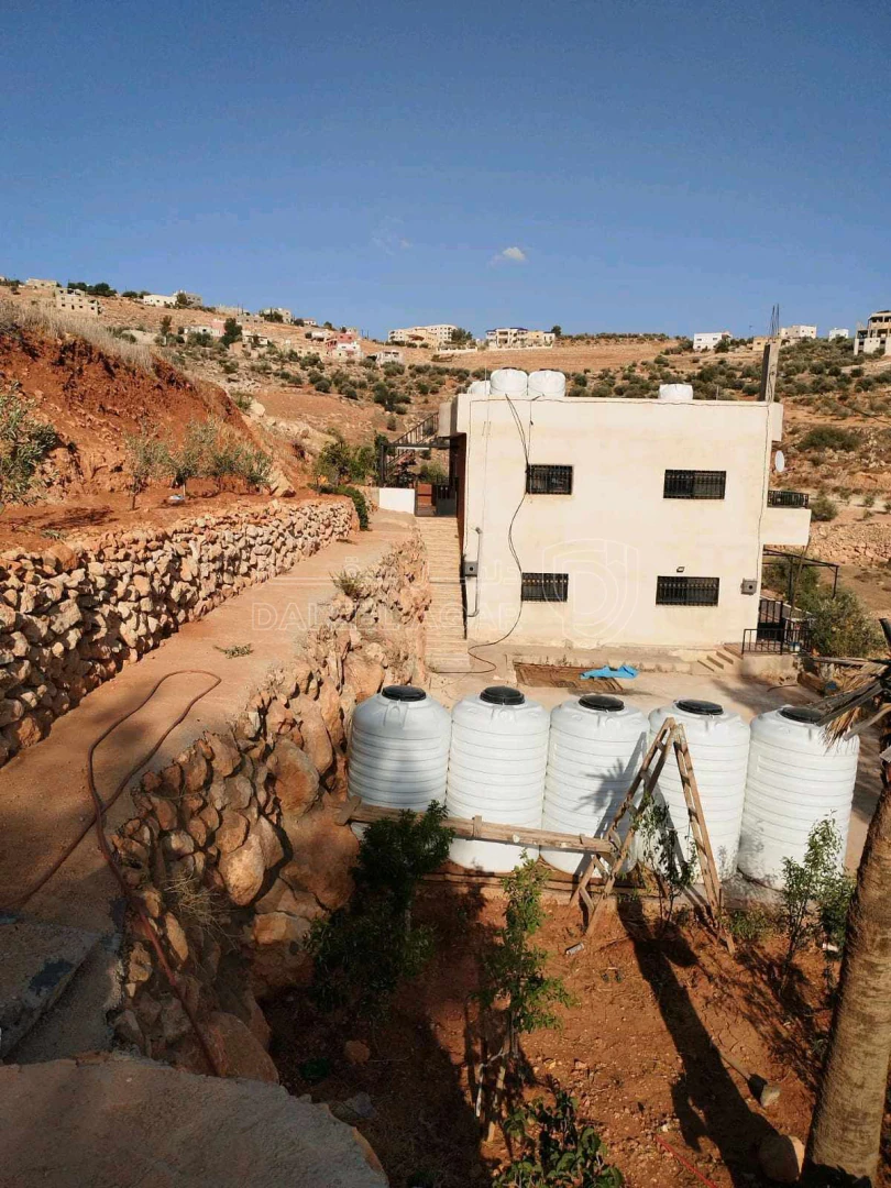 فيلا/منزل في جرش بالقرب من الترخيص  - 65,000 دأ - صورة 1