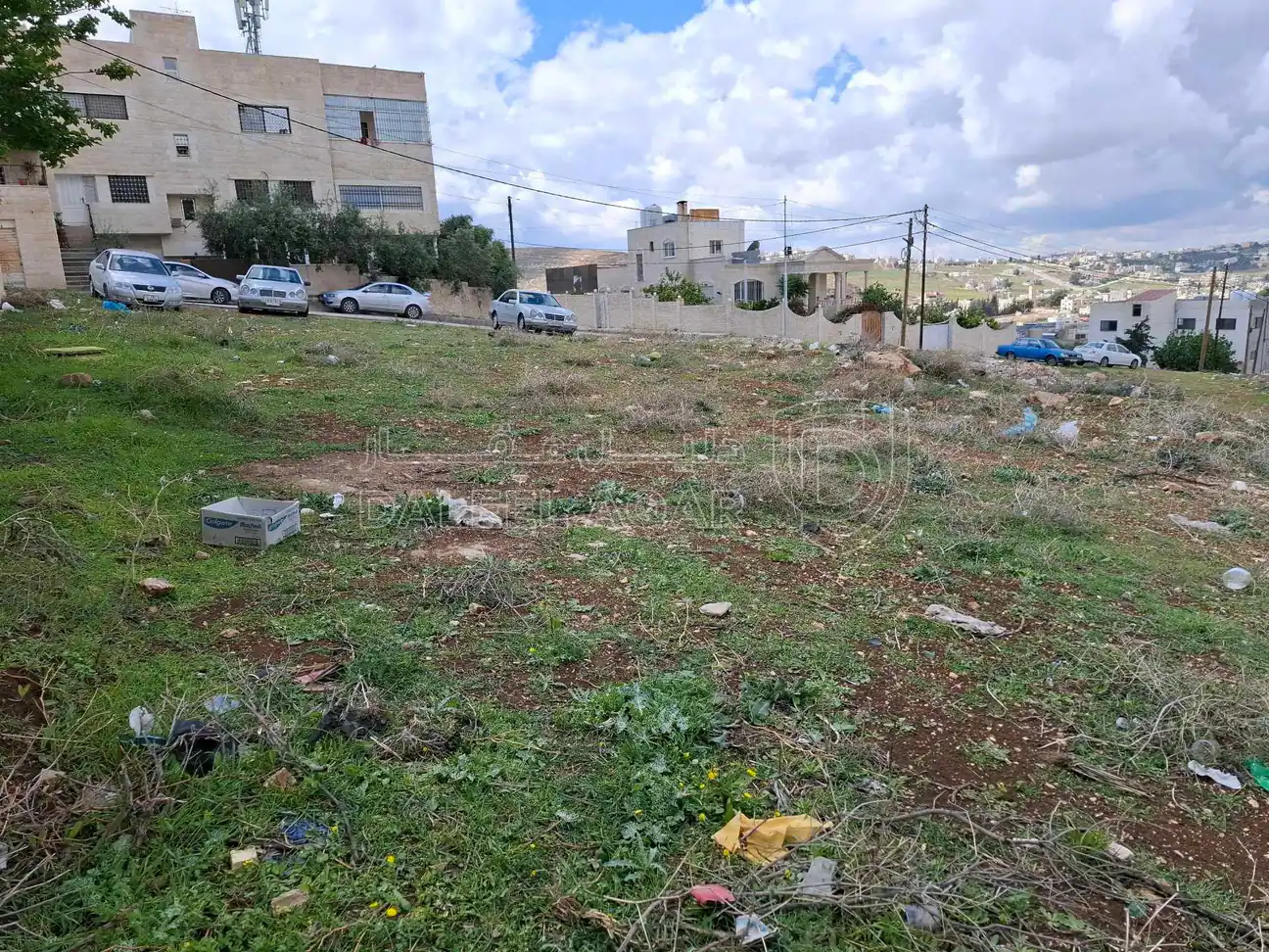 أرض في الحصن حوض ظهر الخربة  - 80,000 دأ - صورة 1