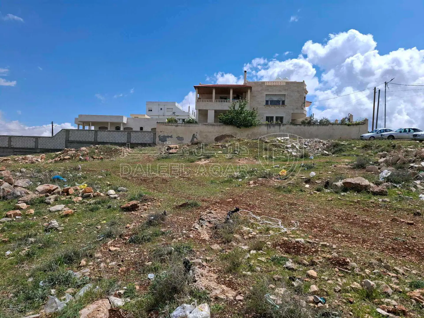 أرض في الحصن حوض ظهر الخربة  - 80,000 دأ - صورة 1