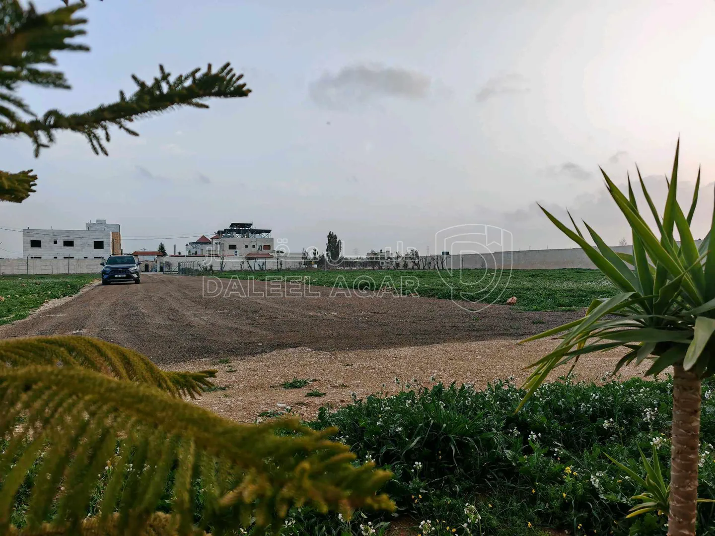 أرض في ام العمد ،حوض النجمية،قرب جسر مادبا  - 120,000 دأ - صورة 1