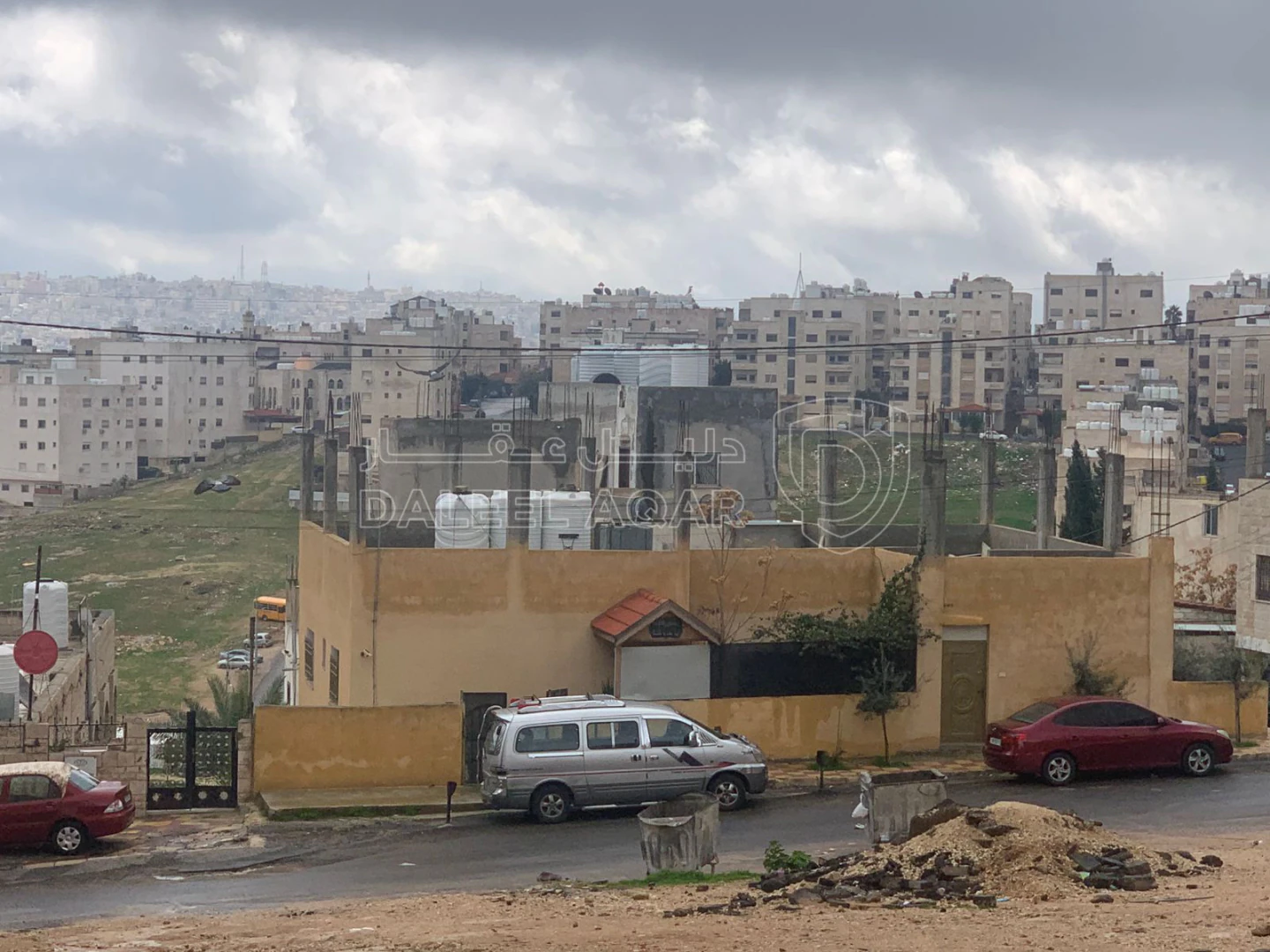 شقة في الهاشمي الشمالي غلف بيرغرايز - 11,000 دأ - صورة 1
