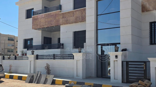 شقة في اربد بشرى شرق  شمال دوار لهلال  - 60,000 دأ - صورة NaN