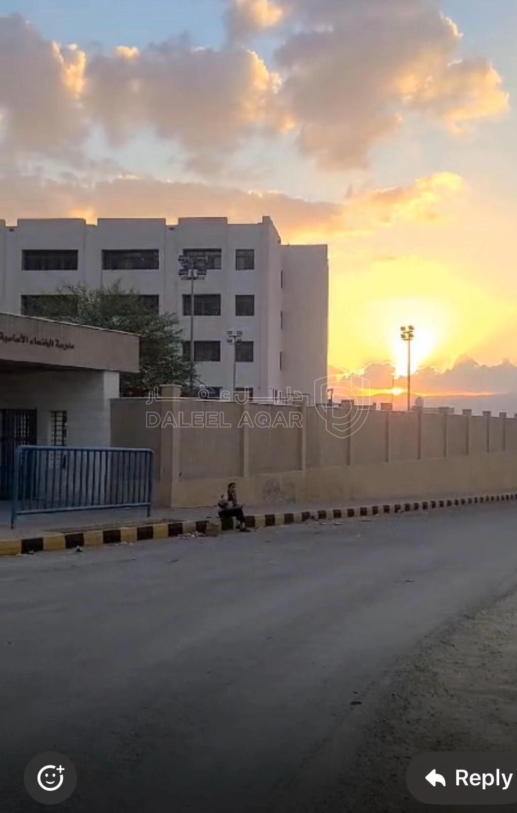 أرض في الكرامة البلد الشرقي - 10,000 دأ - صورة 1