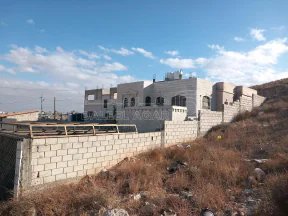 فيلا/منزل في الزرقاء شومر اسكان المهندسين - 85,000 دأ - صورة NaN
