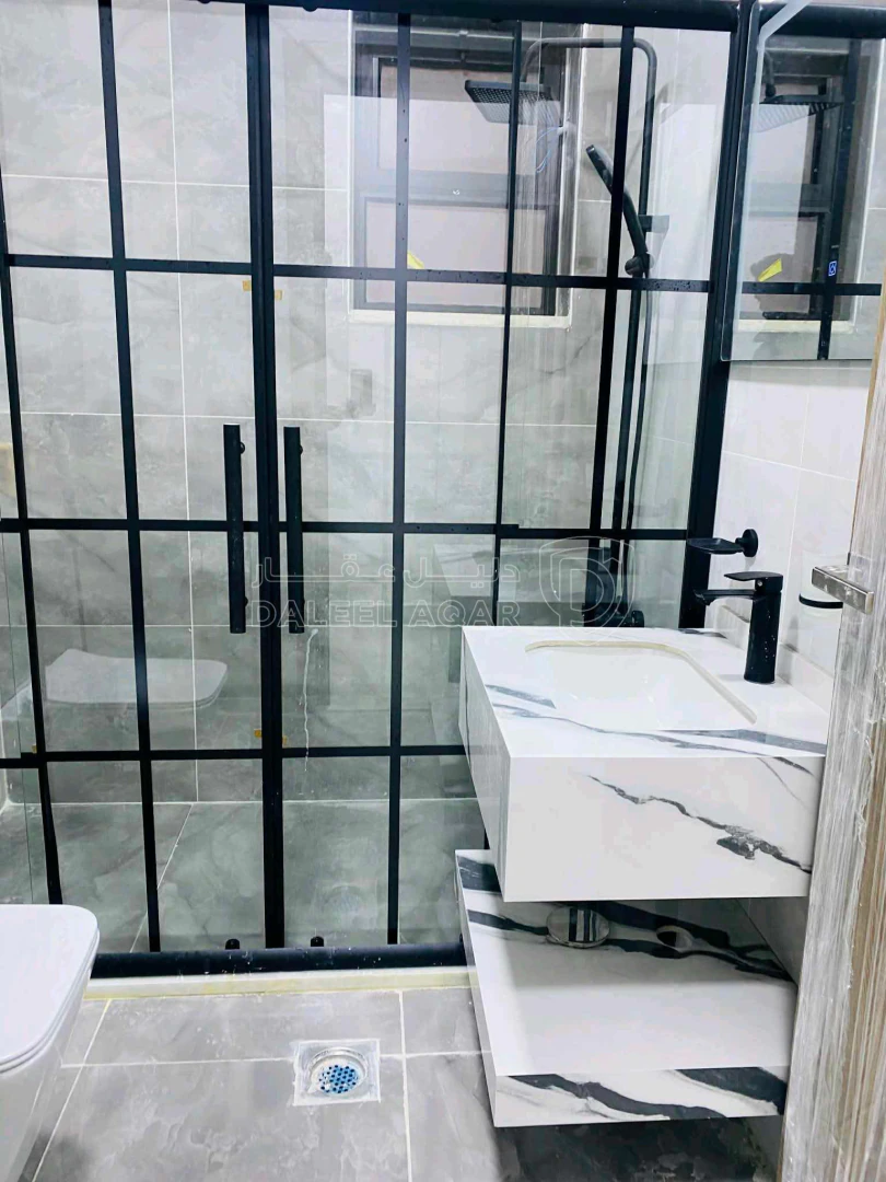 شقة في عمان البنيات مقابل مدارس الحصاد - 65,000 دأ - صورة 1