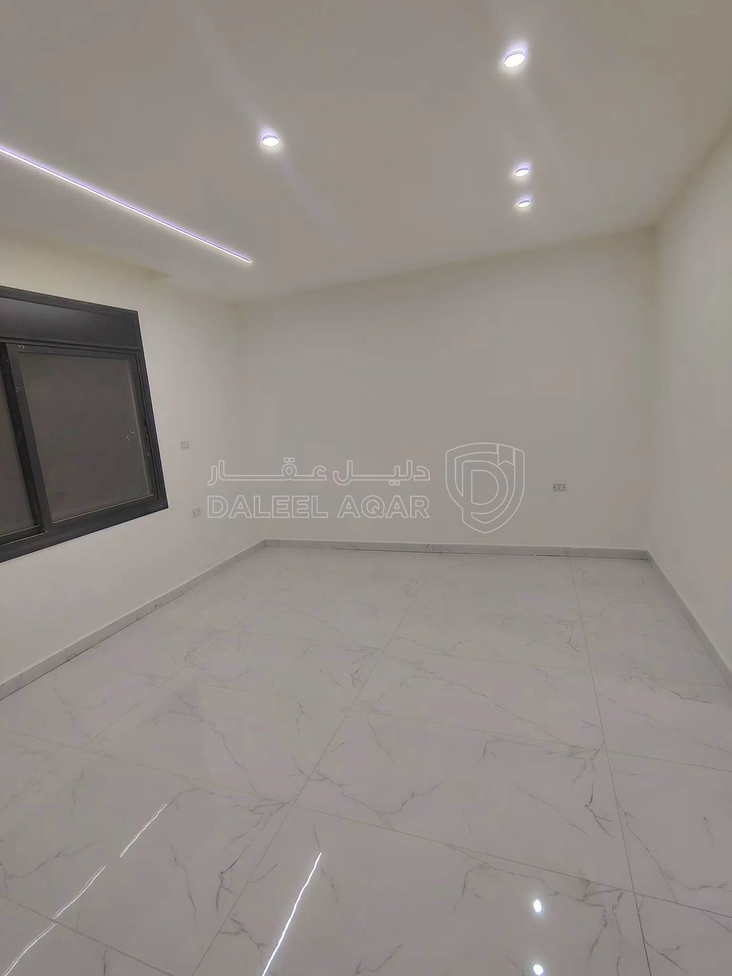 شقة في اربد خلف اربد مول جراند شارع البتراء - 93,000 دأ - صورة 16