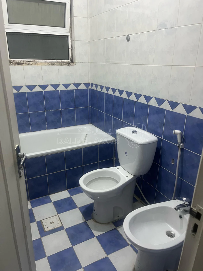 شقة في الجاردنز خلف جبري - 73,000 دأ - صورة 1