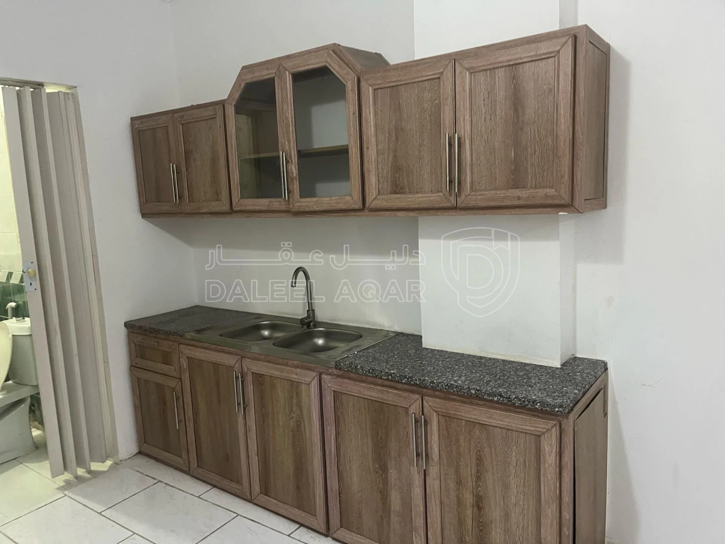 شقة في الجاردنز خلف جبري - 73,000 دأ - صورة 1