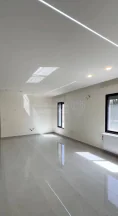 شقة في ضاحية الامير راشد  - 128,000 دأ - صورة NaN