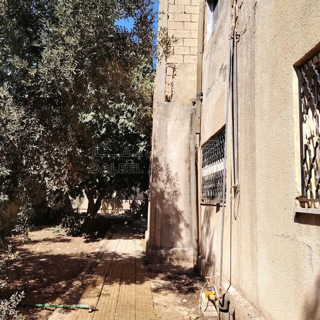 فيلا/منزل في عمان سحاب دوار الطيارة بنهاية شارع مسجد القدس - 60,000 دأ - صورة 11