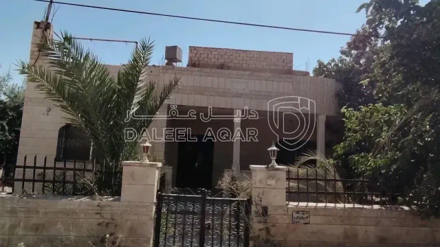 فيلا/منزل في عمان سحاب دوار الطيارة بنهاية شارع مسجد القدس - 60,000 دأ - صورة 1