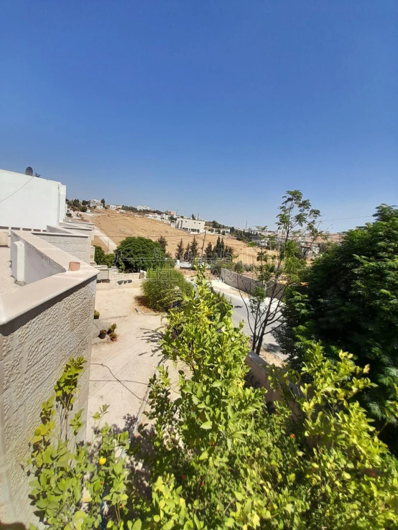 فيلا/منزل في عمان - مرج الحمام  - 280,000 دأ - صورة 1