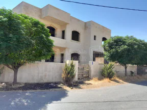 فيلا/منزل - عمان - مرج الحمام  - 280000 دأ