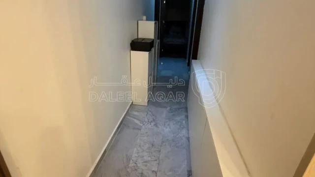 شقة - خلف سيفوي الجبيهة - 79000 دأ