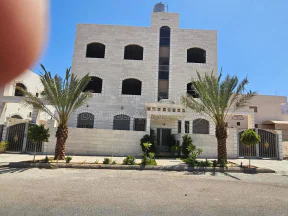فيلا/منزل - شارع السيل - 145000 دأ